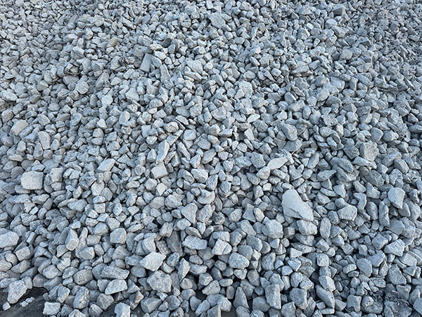Бетонный щебень